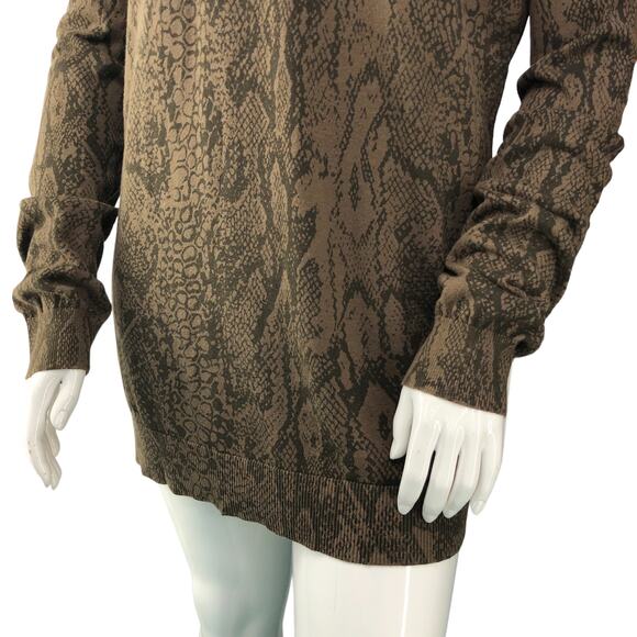 BCBG Womens Size Large Knit Tunic Top Reptile Print Oversized Cotton Modal Blend - Picture 3 of 16